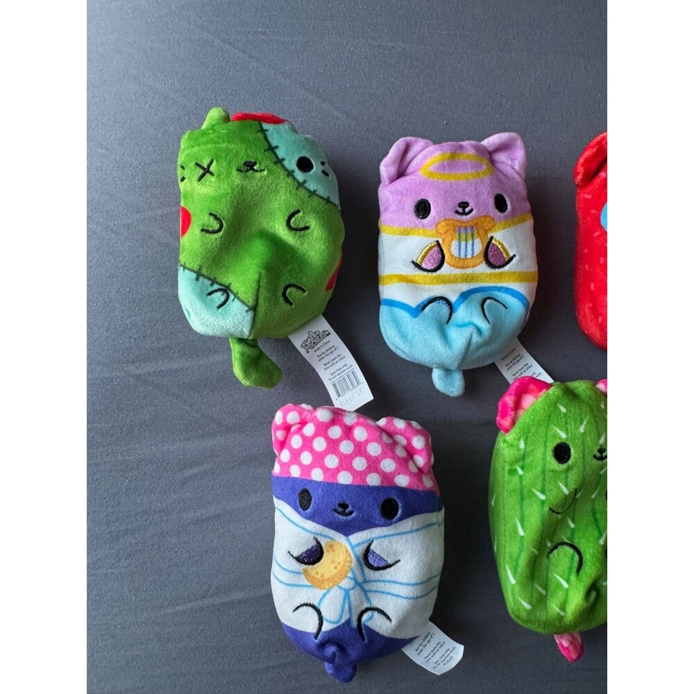Cats Vs Pickles Plush Lot of 8 Cepia Bean Bag Toy Collection Bears vs Donuts Toy - Picture 7 of 10